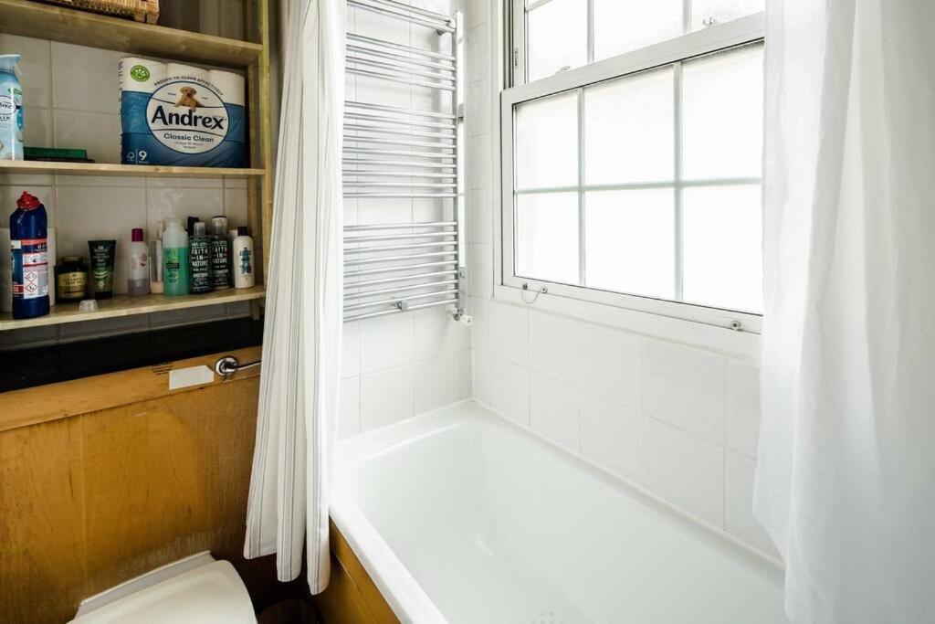Apartment Stylish Flat Near Tower Bridge London